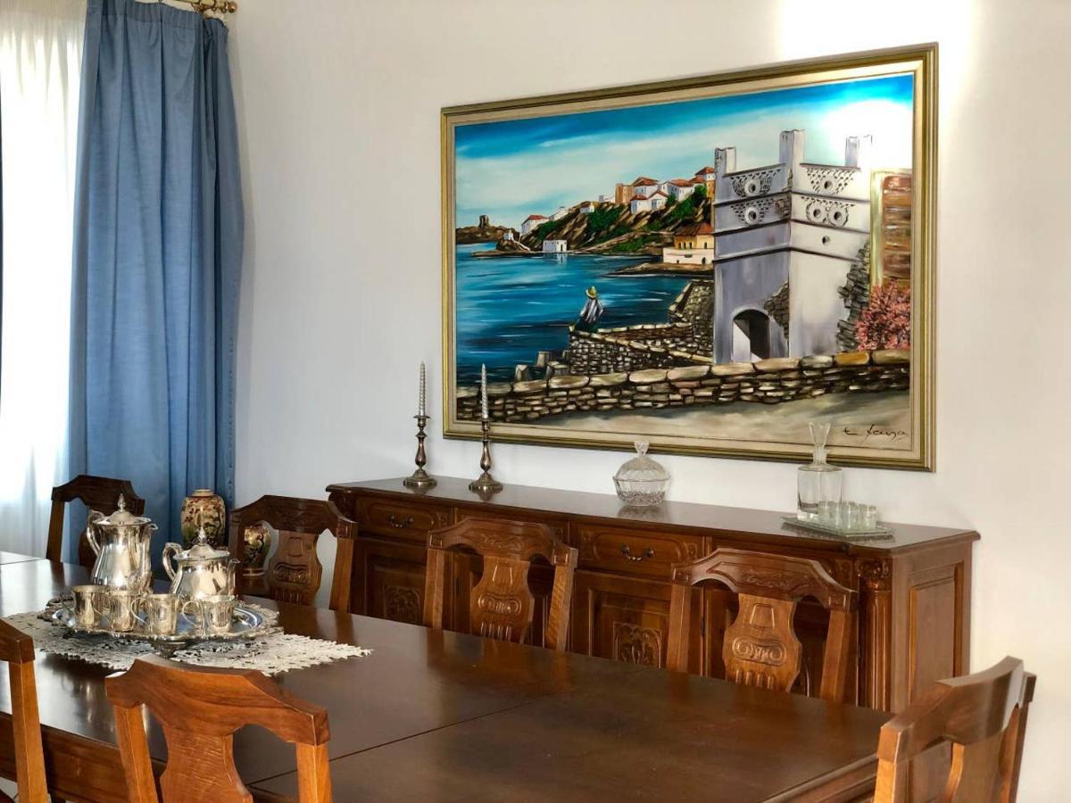 Livádhia Villa Andros Epoque מראה חיצוני תמונה
